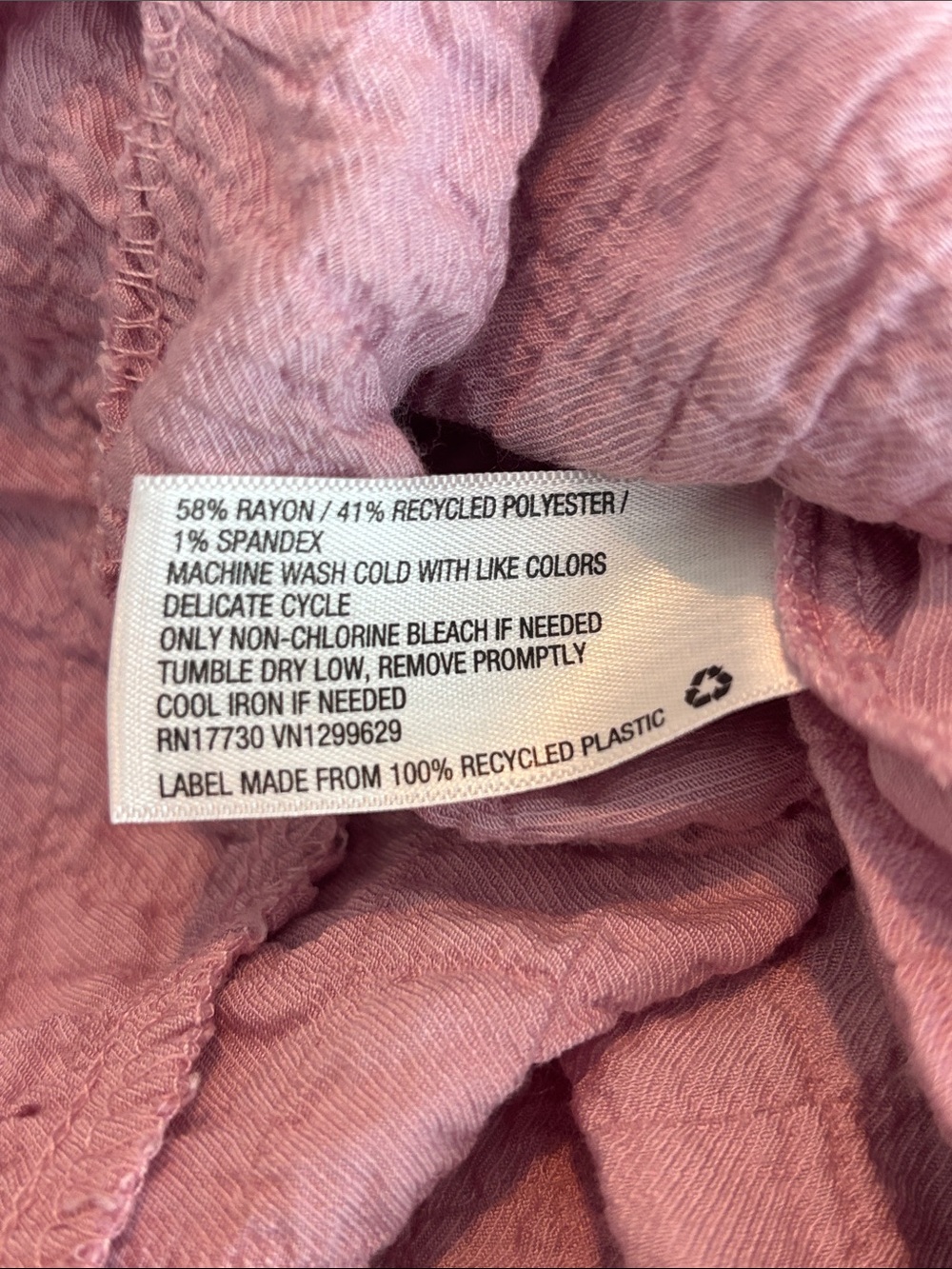 Knox Rose Soft Pink Tiered Crinkle Midi Dress - Picture 8 of 8